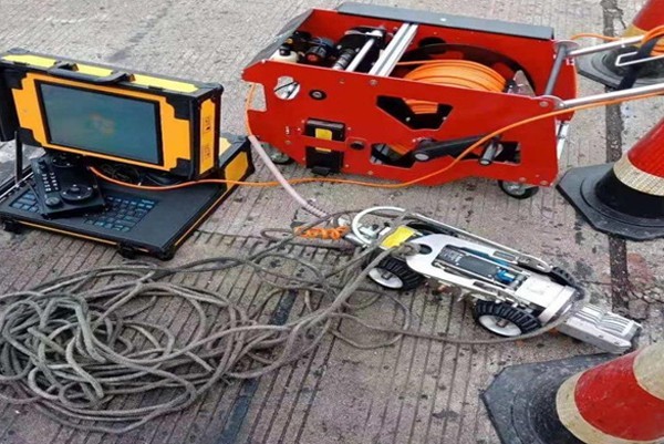 定远CCTV管道检测机器人